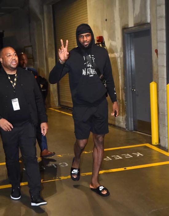 三角短传 三角短传